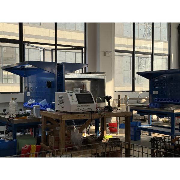 Remanufactured 12V EV Car AC Compressor for Mercedes Benz with Customizable Plug Technology and Hole Position Process