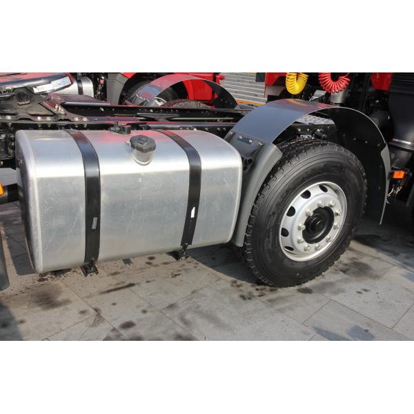 J6M Tractor Trailer Truck Heavy Truck 330HP Tractor Unit 6x2