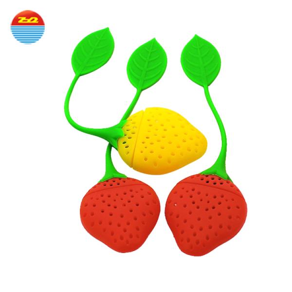 Non-toxic health practical Pretty to-go Unique soft food grade mini fruit shaped fancy silicone strawberry tea infuser