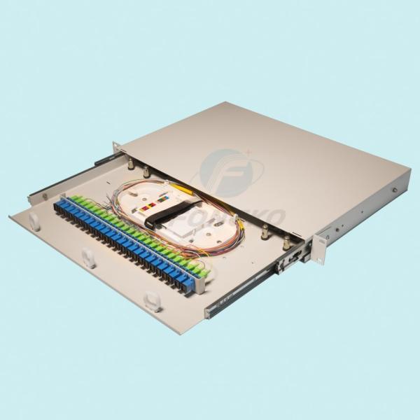 ODF 1U 24 Ports 19'' Fiber Optic Patch Panel With SC APC UPC Adapters Pigtails