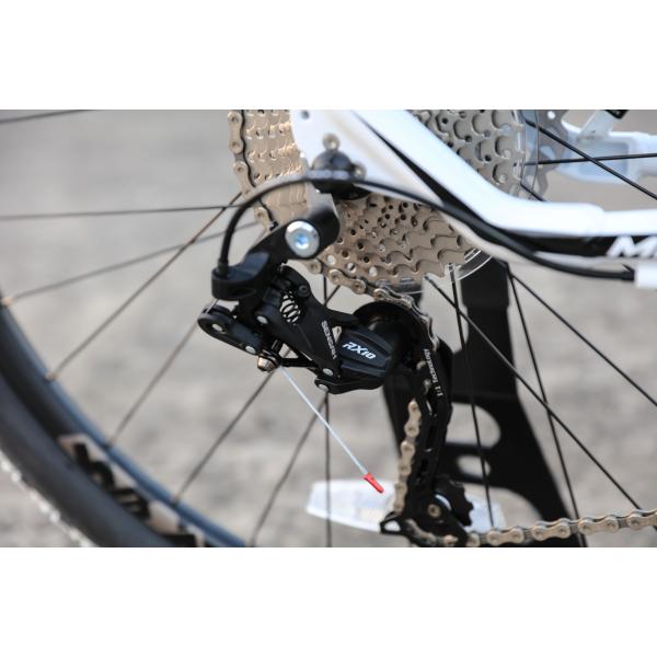 Ergonomic Saddle and Suspension Fork Equipped 27.5 Inch Aluminum Frame Mountain Bike