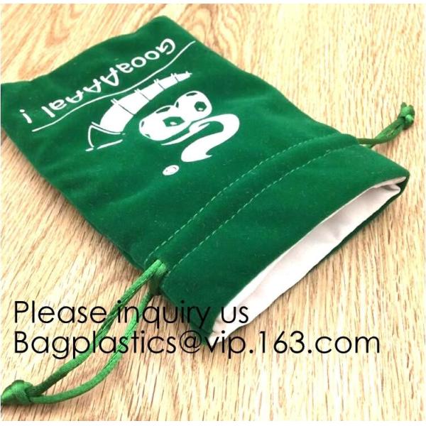 Fine Jewelry, Collectible Coins, Cute Charms And Trinkets. Place Fragrant Potpourri, Colorful Stones, Jewelry While Trav