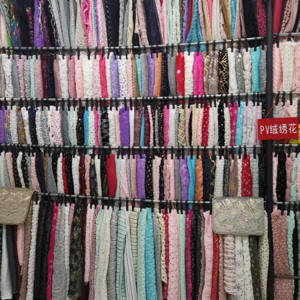 Recycled 100 Polyester China Supplier Top Selling Short Plush Digital Print Custom Velvet Fabric Printing for Dress