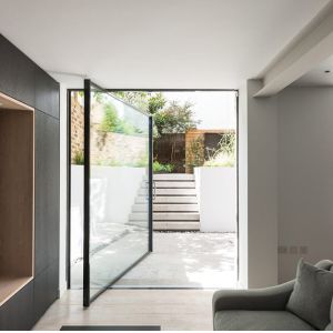 China Heavy Duty Double Glass Security Aluminium Glass Pivot Door on sale