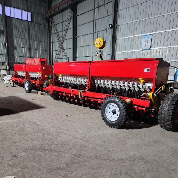 Factory Price Wheat Fertilizer Seeder Planter for Farm Use Agricultural Machinery