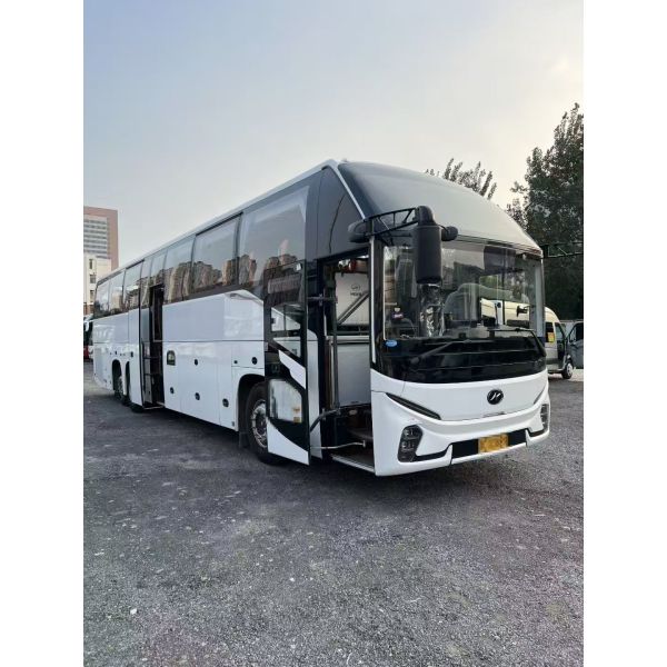 Second Hand Higer Bus 55 Seater Double Rear Axle Luxury Coach Commuter Used Bus