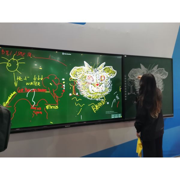 iBoard Educational Equipment 75 86 inch Digital Touch Screen Best Smart Board Interconnected LCD Smart Whiteboard