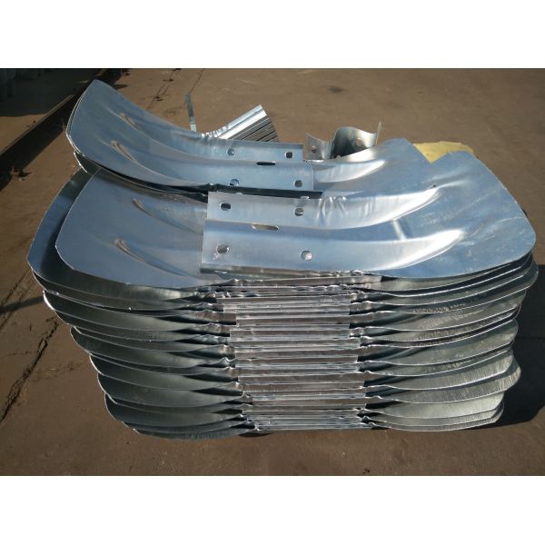 Q235 Q345 Galvanized Steel Highway Guardrail Fishtail End for Customized Projects