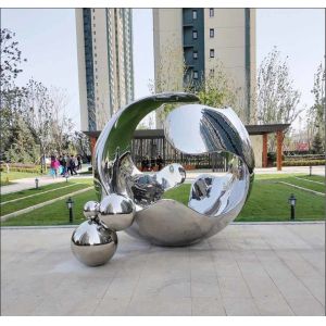 3.0 Meter High Welding Stainless Steel Sculpture