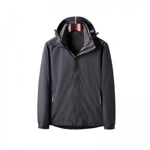 China Full Zip Outdoor Windbreaker Jacket Winter Snow Coat Men'S Hooded Jacket With Pockets on sale