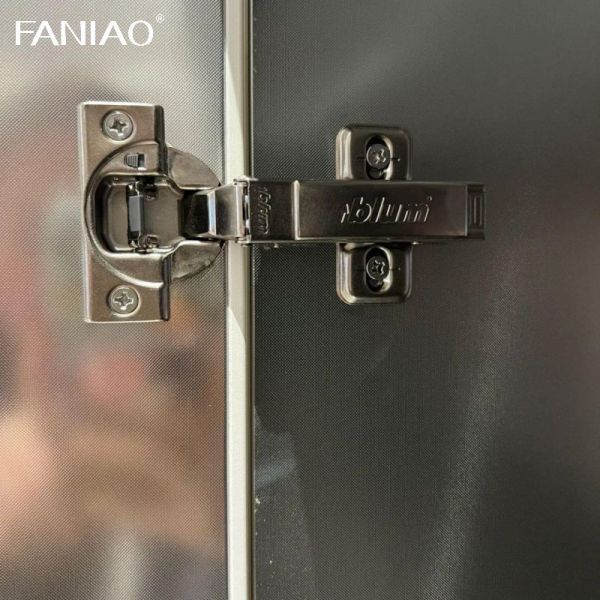 Customized Smart Design Modern Kitchen Cabinet White Color And Modular Storage Cabinet Unit