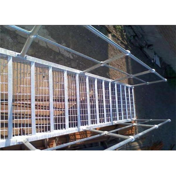 Anti Slip Bolted Fixing Galvanized Metal Stair Treads From Steel Grating Steps