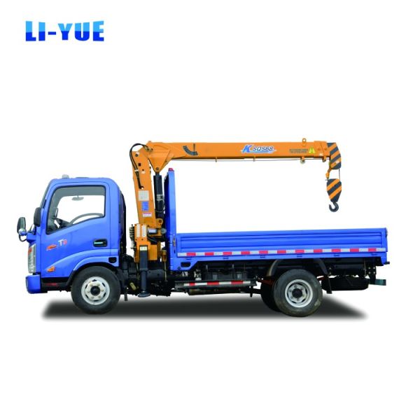 4 Ton Telescopic Boom Truck Mounted Crane Mobile Crane With 9m Max. Lifting Height