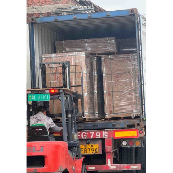 Ceramic Tiles Heat Insulation Anti-Slip Function Stone Imitation Texture Low Water Absorption For Outdoor And Indoor