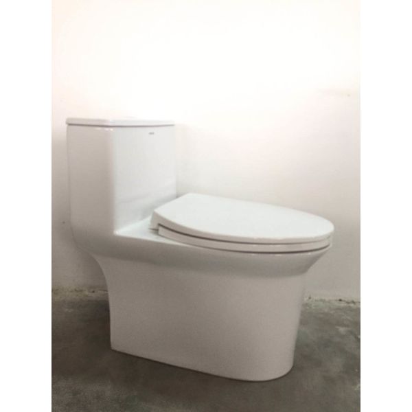 Toilet Bathroom S-Tray 300mm Siphonic Ceramic One Piece Toilet Water Tank Flush Closestool