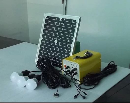 2015 hotest~portable solar power system 8W for LED lighting and USB ipad charging
