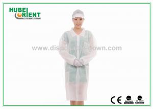 Cheap Dust-Proof Nonwoven PP Colored Disposable Visitor Coats With Snaps With Dofferent Style Collar wholesale