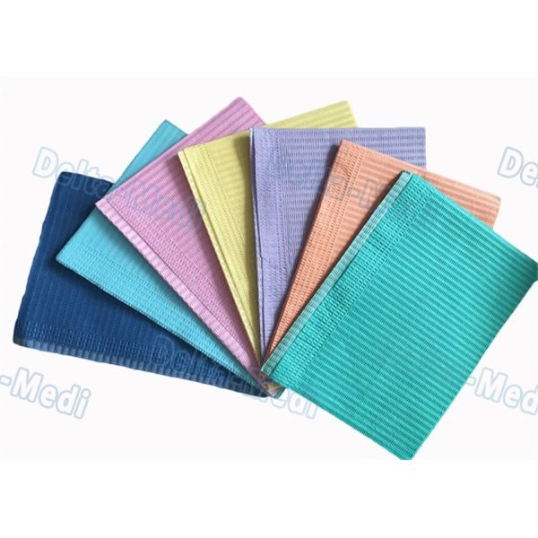Class I Disposable Dental Bibs Waterproof Square Shape 33 * 45cm For Patient