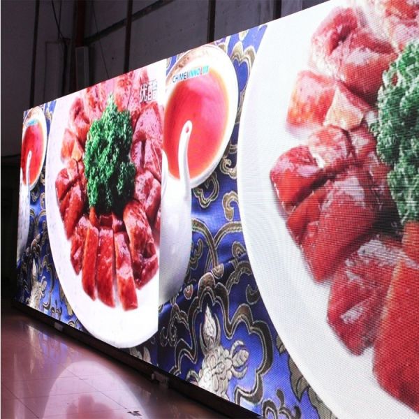 7500 CD Outdoor LED Advertising Display 140 Degree view angle