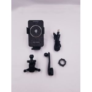 360° Rotation 15W Wireless Car Charger Sucking