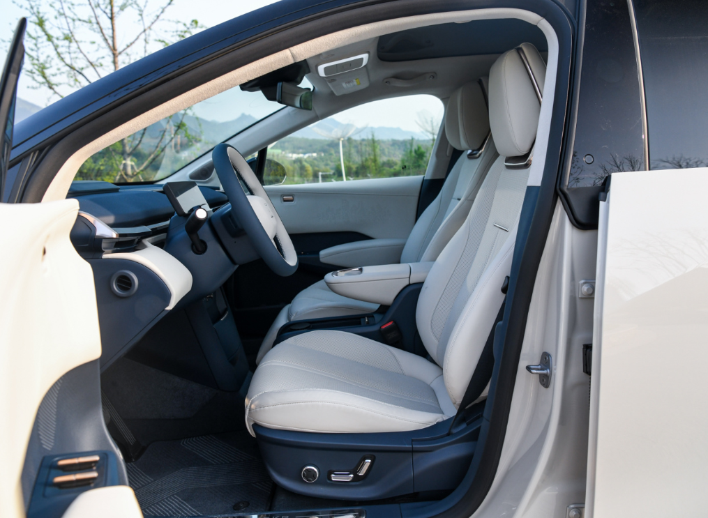 2024 Geely Zeekr X 4x4 SUV 1000km Energy Vehicle Top Version Electric Car With 5 Seats