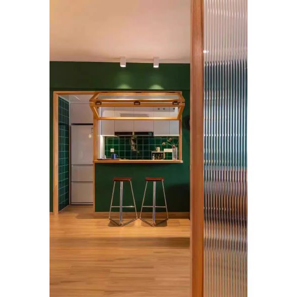 Salt-Spray Resistant Folding Window System Engineered for Beach House Longevity and Corrosion Defense