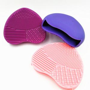 Cheap Heart Shape Silicone Makeup Brush Cleaner 82*74*30mm Custom Silicone Products Beauty Tool wholesale