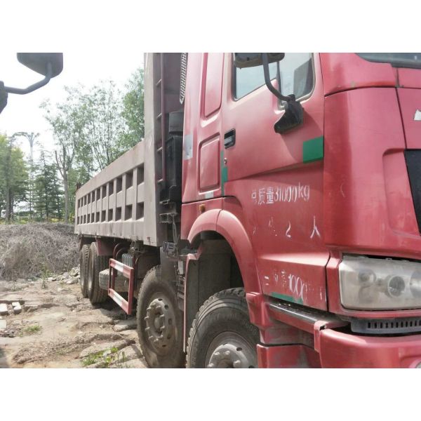Popular Used Dump Trucks / 6x4 Dump Truck With HOWO Engine Euro III Emission Standard