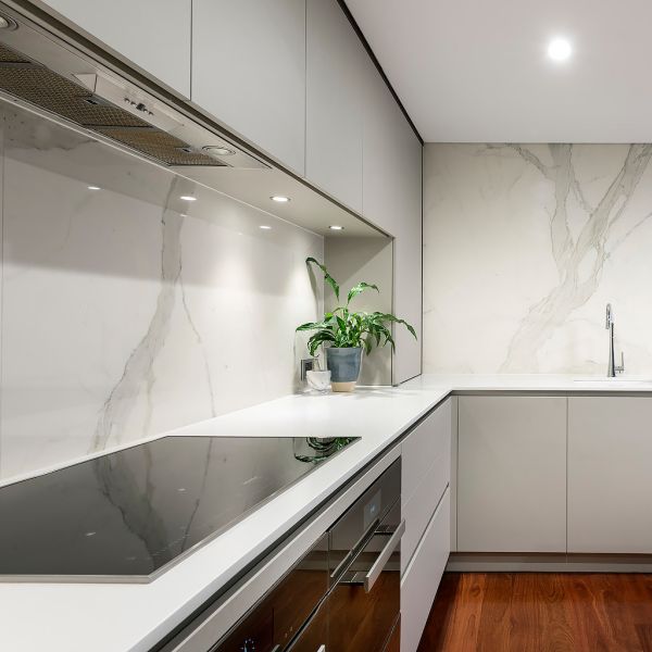 Lacquer And Timber Veneer Kitchen Cabinet Modern Handless Modular Kitchen Cupboards