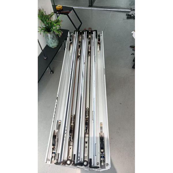 Kitchen Glass Aluminum Alloy Sliding Door Customizable Surface Finished