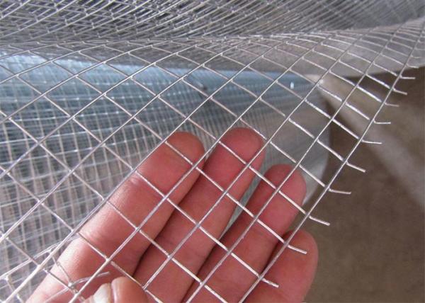 Electro Galvanized Welded Wire Mesh Rolls Square galvanized steel mesh panels 2x2 4x4 5x5cm