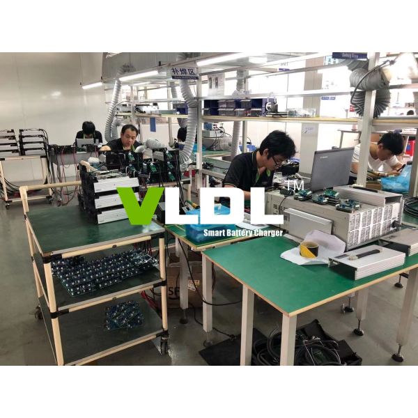 73V 60V 3A Battery Charger Intelligent Micro - Processor Controlled