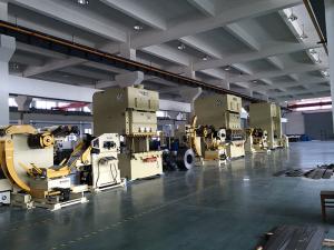 Cheap High - Speed 3 In 1 Feeder Hardware Parts Processing Ruihui Conveyor Belt wholesale