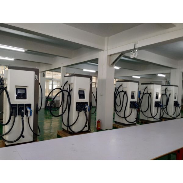 CE Fan Cooling 32A 22KW IEC 61851 DC Fast EV Charger