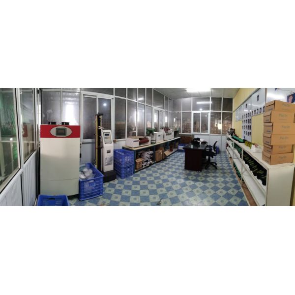 High Quality Popular Football Soccer Shoes Casual Comfortable Football Shoes Customize Soccer Shoes Sport Shoes Sneaker Shoes