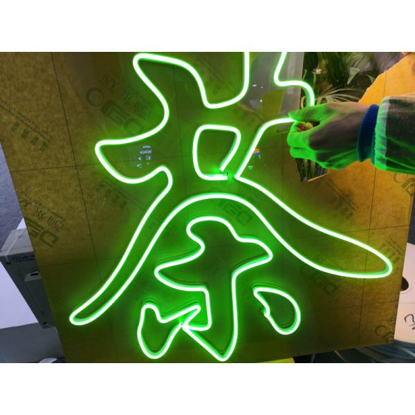 Silicone IP67 Waterproof LED Flexible Tube Lights Safe And Easy Installation