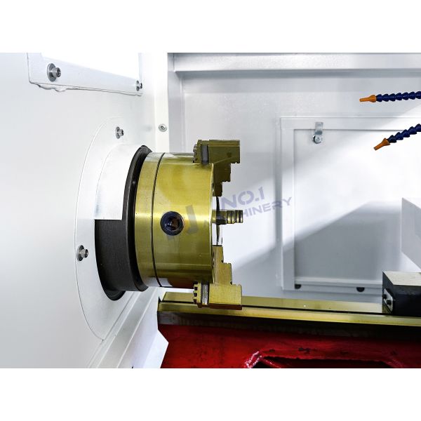 Metal CK6140 Turning Center Torno CNC Lathe Machine High Precision