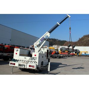 130HP Euro4 Dongfeng 1.5T EQ5040XJXT Maintainance Truck