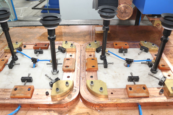 Automatic Seam Welding Machine For Italian Type Stainless Steel Kitchen Triple Sink Bowl