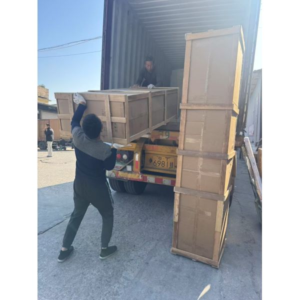 45mm Heat / Sound Resistant Toilet WPC Bathroom Doors With 180mm Frame