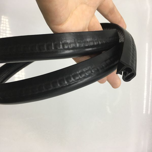 Universal Car Rubber Anti Collision Strip Trim for Protecting Edges in Black