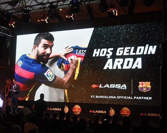 Outdoor RGB LED Video Wall Display Rental P3.91 - P6.25 500mm X 1000mm Cabinet Size