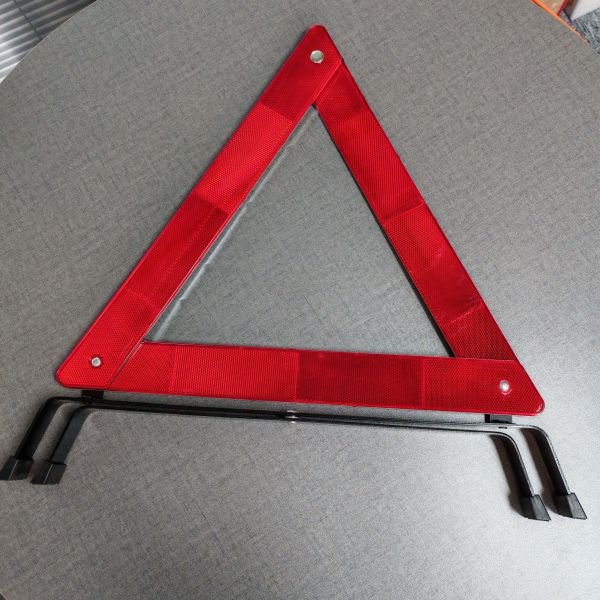 46x46x46cm 1100g Metal + PMMA Warning Triangle for Roadside Emergency and Car Breakdown