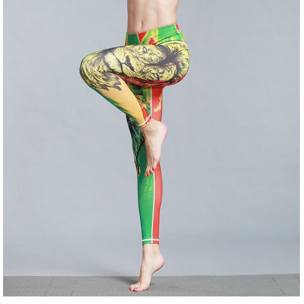 CPG Global Women's Fitness Legging Sport Running Stretched Cropped Pants Yoga Watercolor Lion Print High Quality HK49