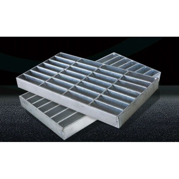 Q235 Steel Grating Walkway For Stair Tread 40*5mm