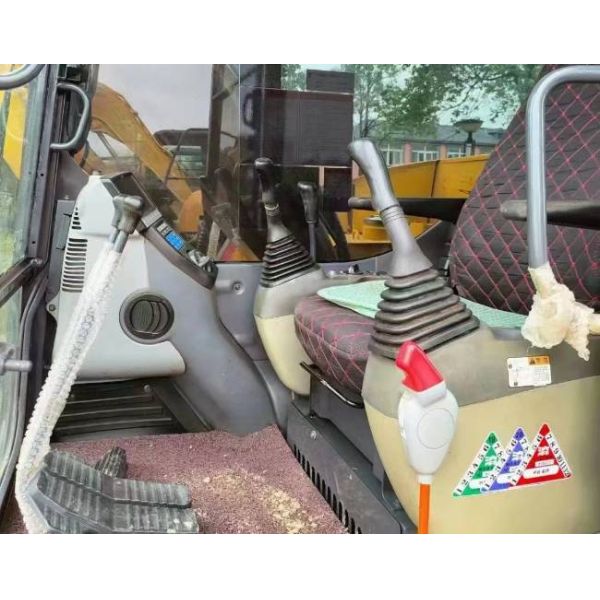 Komatsu PC70-8 Excavator Cab