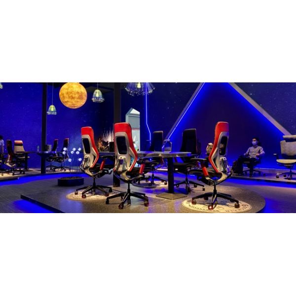 Ergo Support Swivel Gaming Roc - Chair Luxury Leather Premium Office Chair