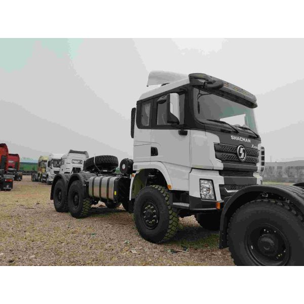 SHACMAN X3000 6x6 Tractor Truck 430HP EuroII White