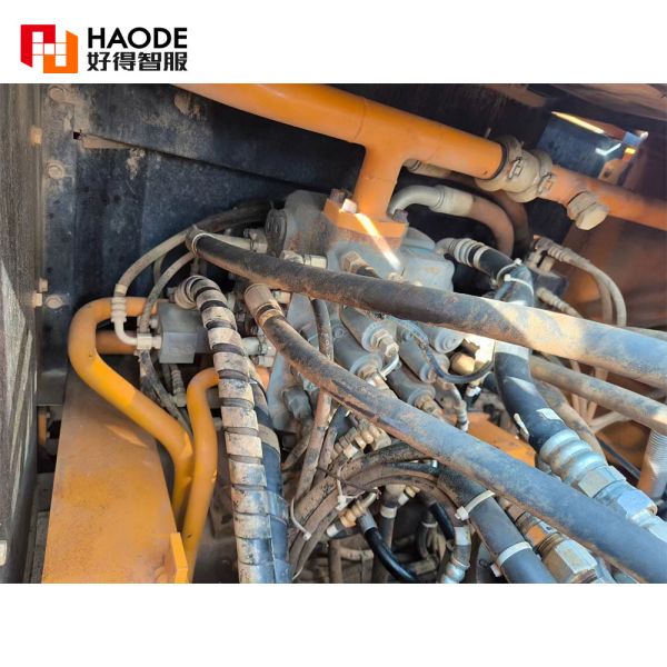 Used Kato HD820-R5 Crawler Excavator in Excellent Condition with MITSUBISHI 4M50TL Engine