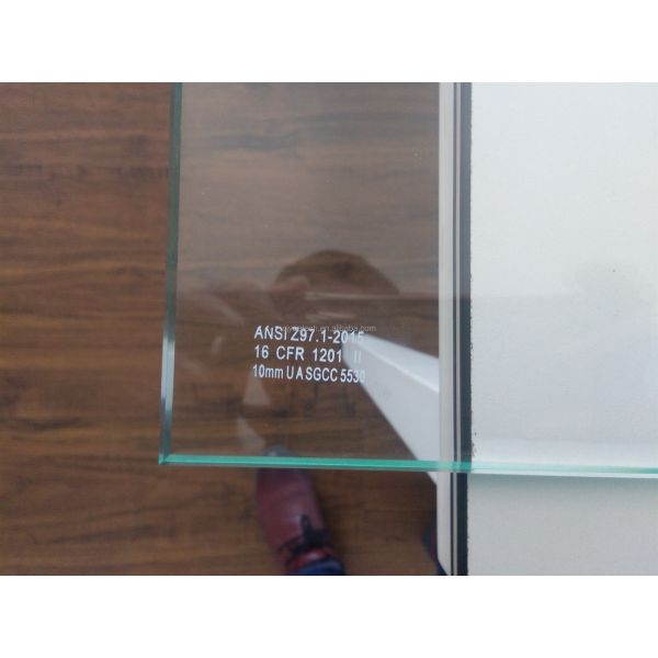 Clear Float Curved Tempered Glass With Edge Polished Silk Printing for Construction